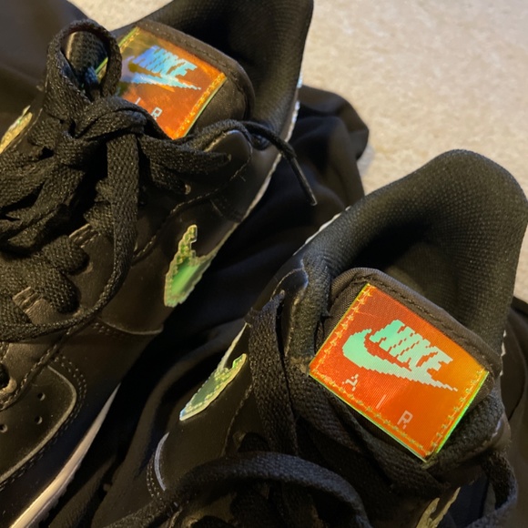 Nike Air Force 1 Low - Iridescent Pixel Swoosh Black - Picture 5 of 5